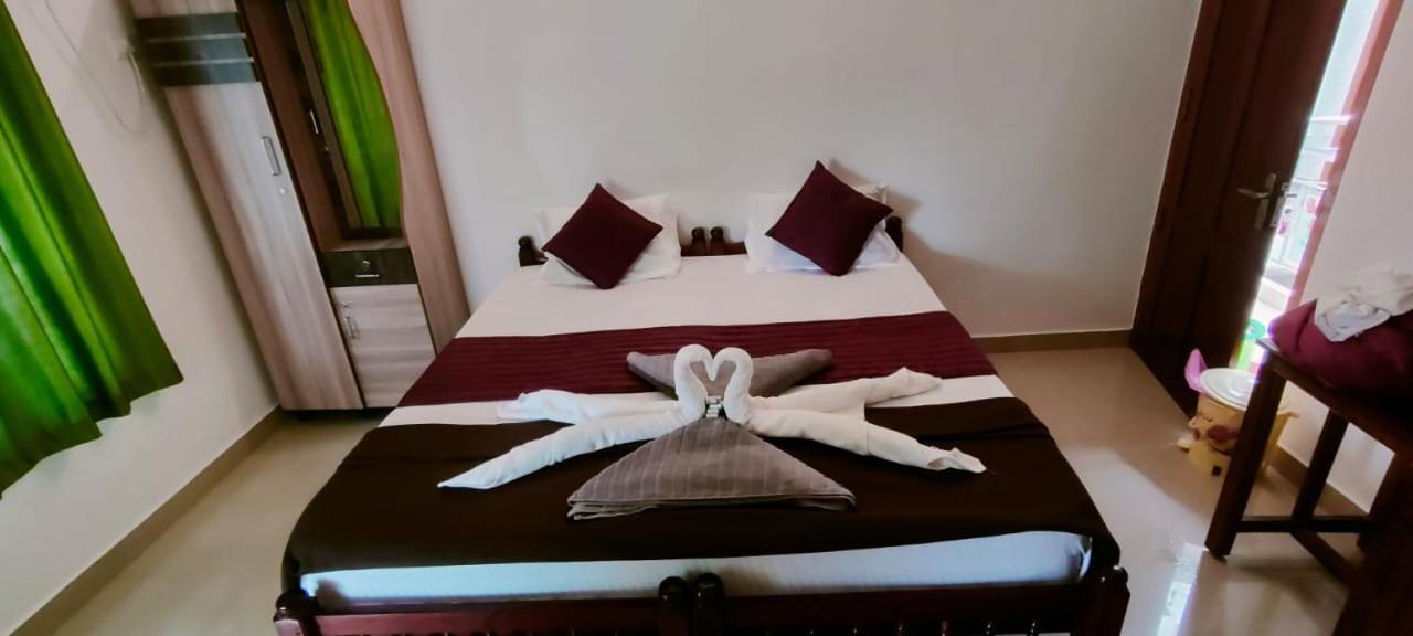 Le Coco Beach Resort Варкала Номер фото